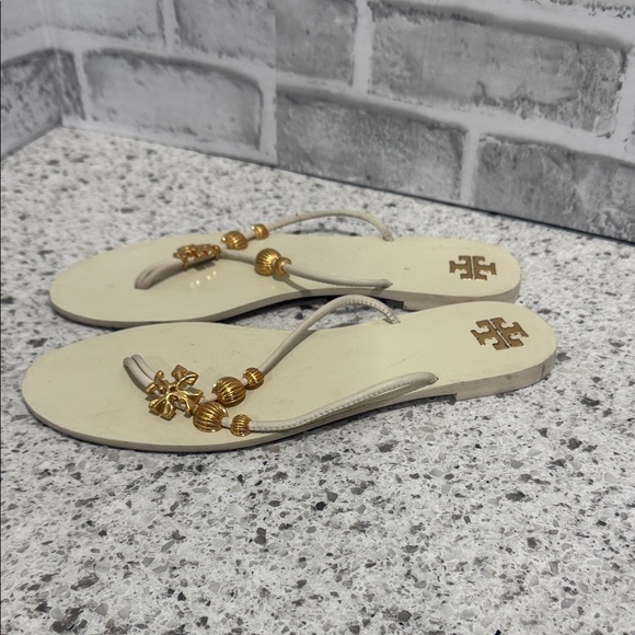 Tory Burch Cream and Gold Beaded Leather Sole Sandals - Picture 4 of 6